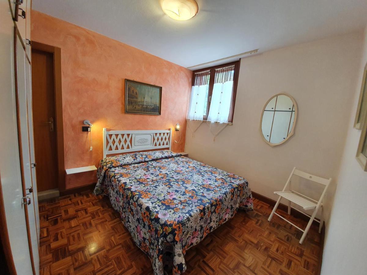Апартаменти Casa Valenti Бренцоне-суль-Гарда Екстер'єр фото