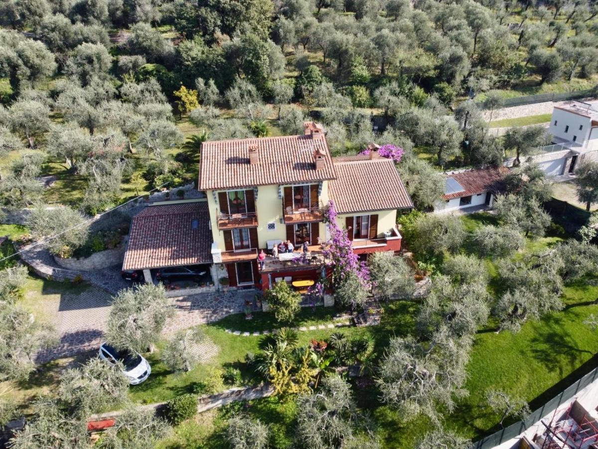 Апартаменти Casa Valenti Бренцоне-суль-Гарда Екстер'єр фото
