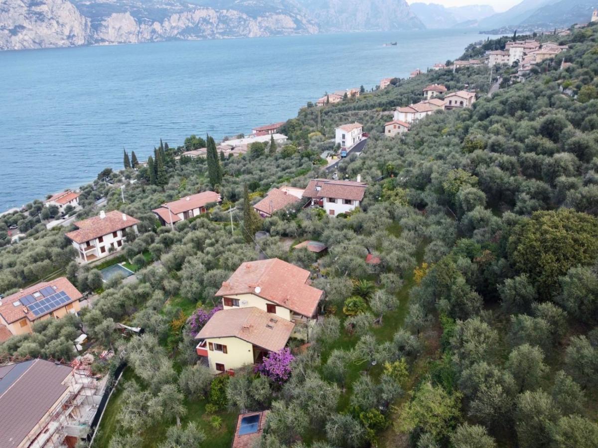 Апартаменти Casa Valenti Бренцоне-суль-Гарда Екстер'єр фото