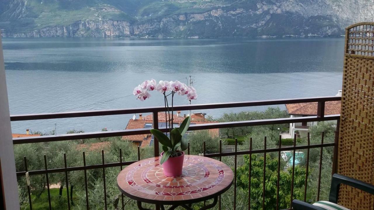Апартаменти Casa Valenti Бренцоне-суль-Гарда Екстер'єр фото
